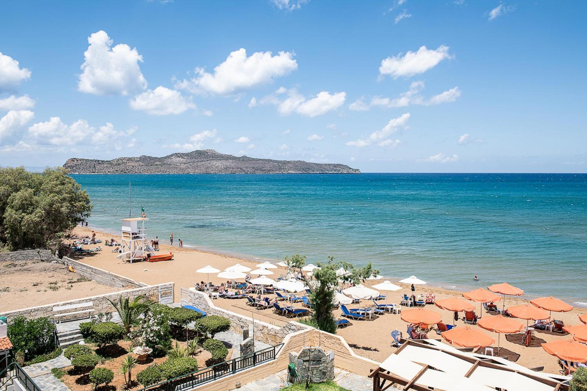 Lia Beachfront Apartments Сталос Екстер'єр фото